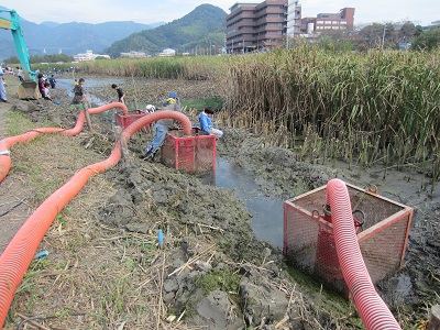 麻機遊水地水抜きポンプ.jpg